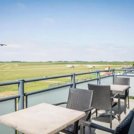 Amicable For 2 * De Cocksdorp (Texel)