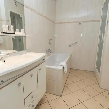 Amicable For 2 Holiday home
