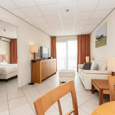 Amicable For 2 Holiday home *